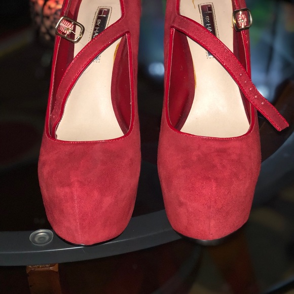 H by Halston "MARY KAY" Pump - Picture 3 of 3